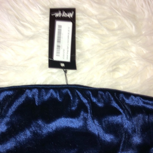 NWT NASTY GAL Love So Soft Crop Top Skirt Set Sz 8 - Picture 5 of 8